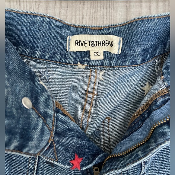 Madewell Rivet & Thread Jeans - Picture 4 of 5